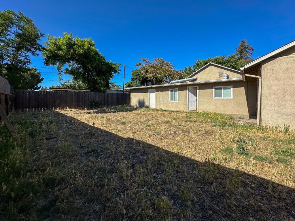 421 S Abbie St, Empire, CA 95319