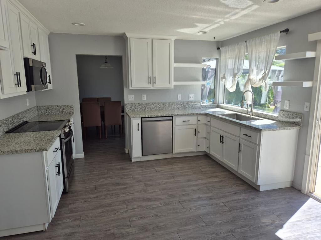 3700 Terneuzen Ave, Modesto, CA 95356