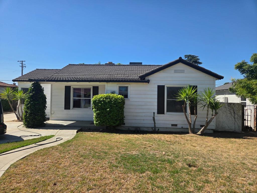 1506 W 5th St, Madera, CA 93637