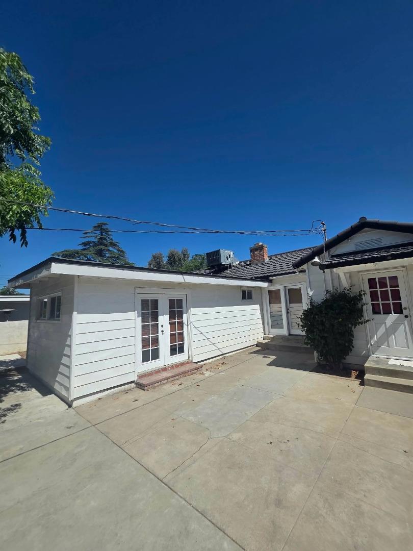 1506 W 5th St, Madera, CA 93637