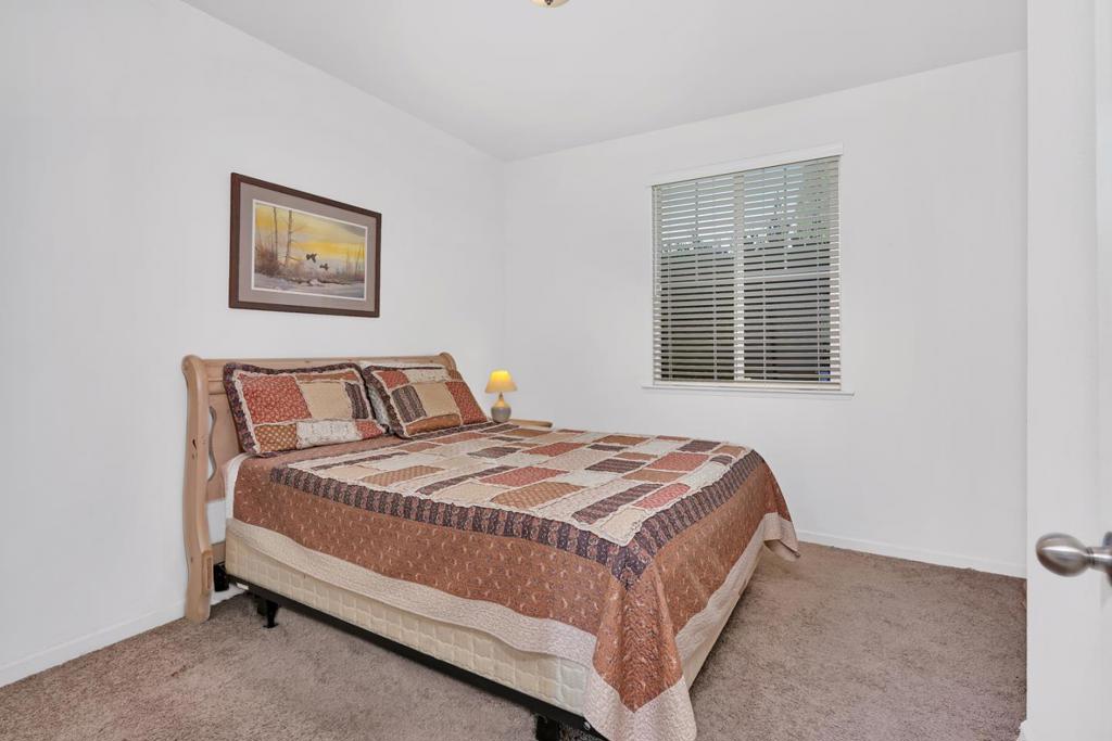 274 North St, Los Banos, CA 93635