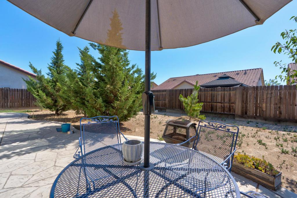 274 North St, Los Banos, CA 93635