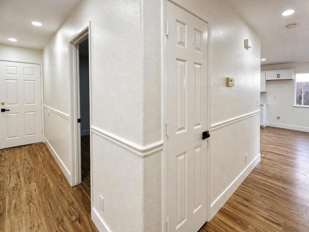 1574 Sun River St, Oakdale, CA 95361