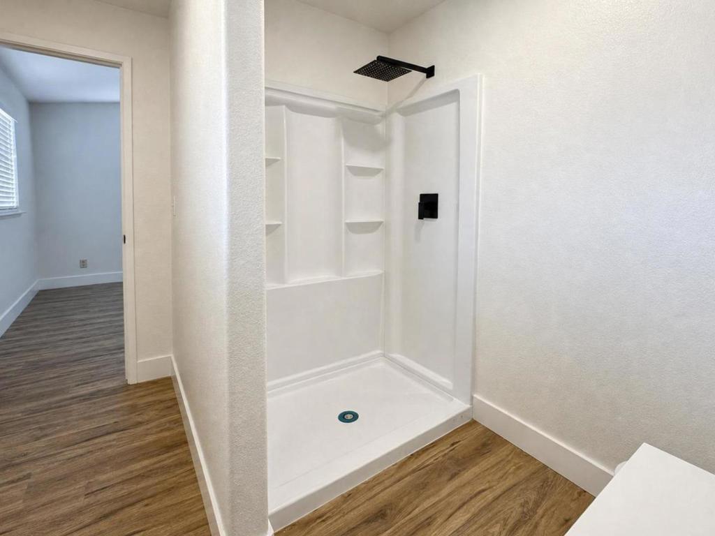 1574 Sun River St, Oakdale, CA 95361