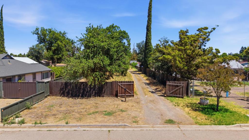 2908 Oleander Ave, Merced, CA 95340
