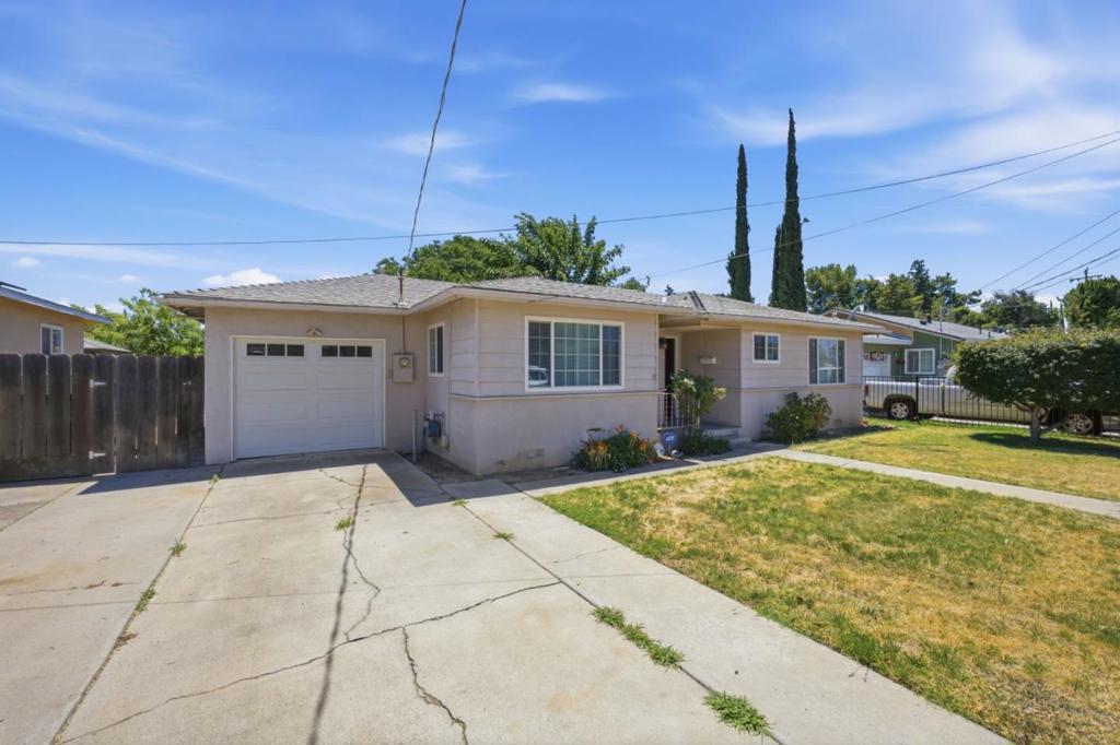 2908 Oleander Ave, Merced, CA 95340