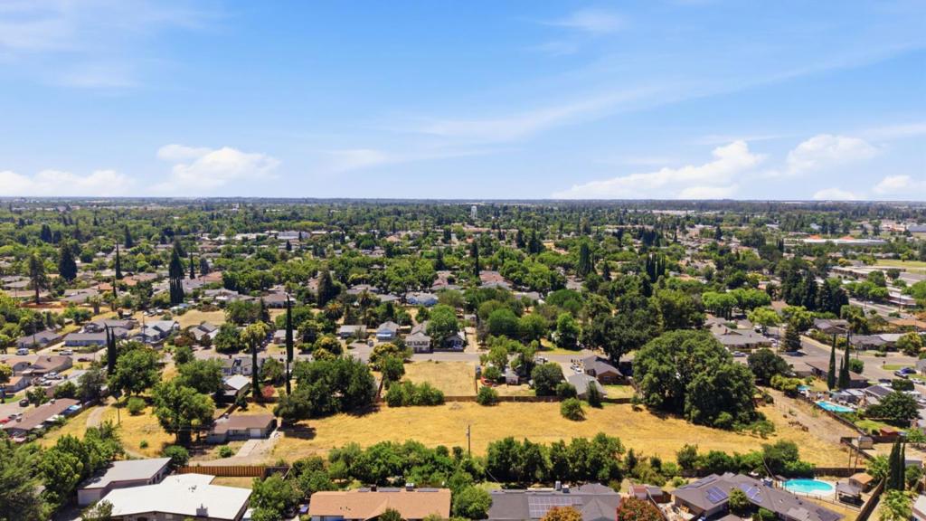 2912 Oleander Ave, Merced, CA 95340
