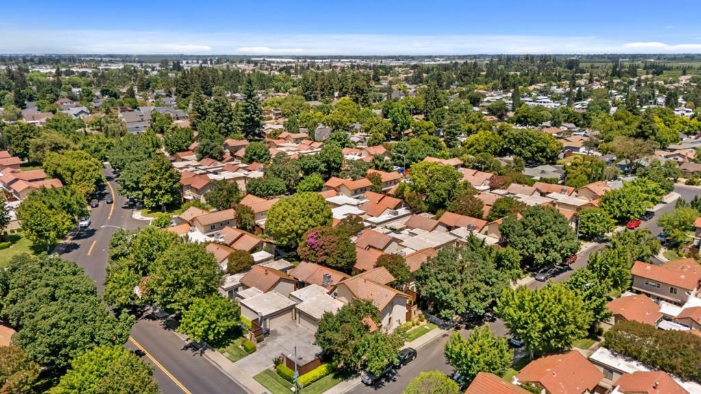 3607 Fawndale Dr, Modesto, CA 95356
