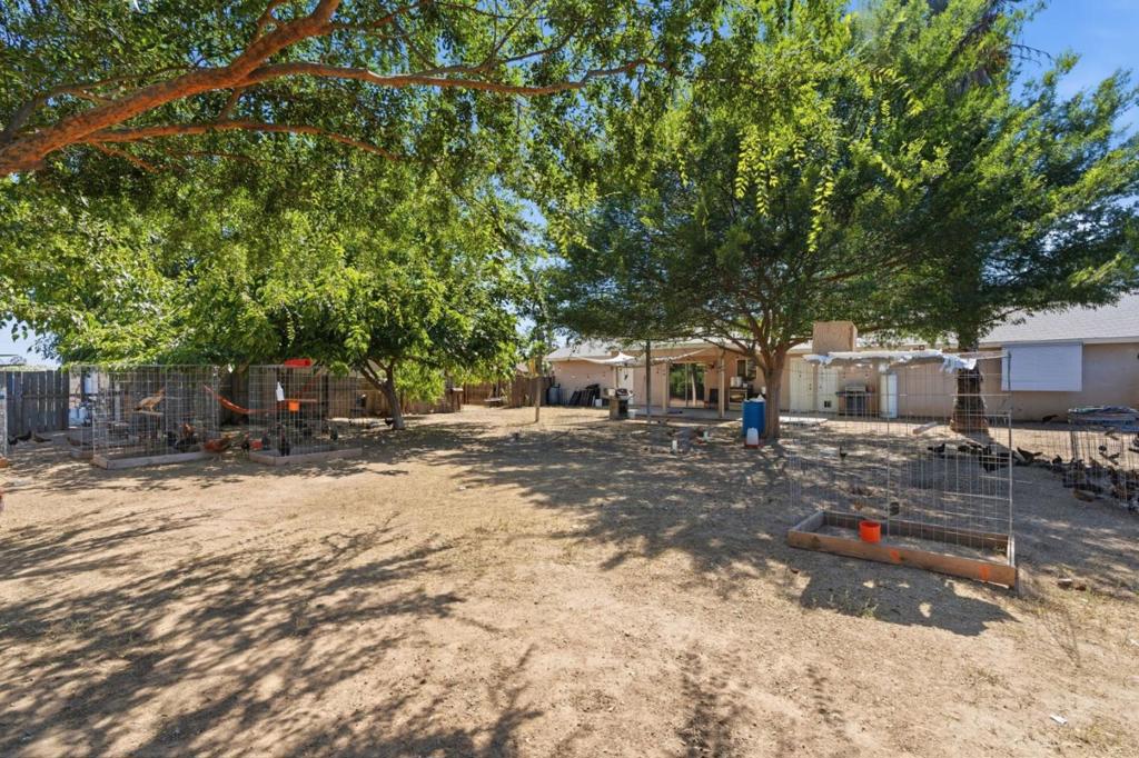 20105 Olympia Rd, Madera, CA 93638