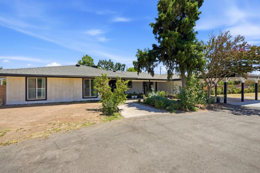 2520 N Temperance Ave, Fresno, CA 93727
