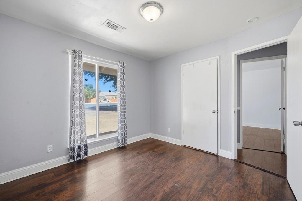 2520 N Temperance Ave, Fresno, CA 93727