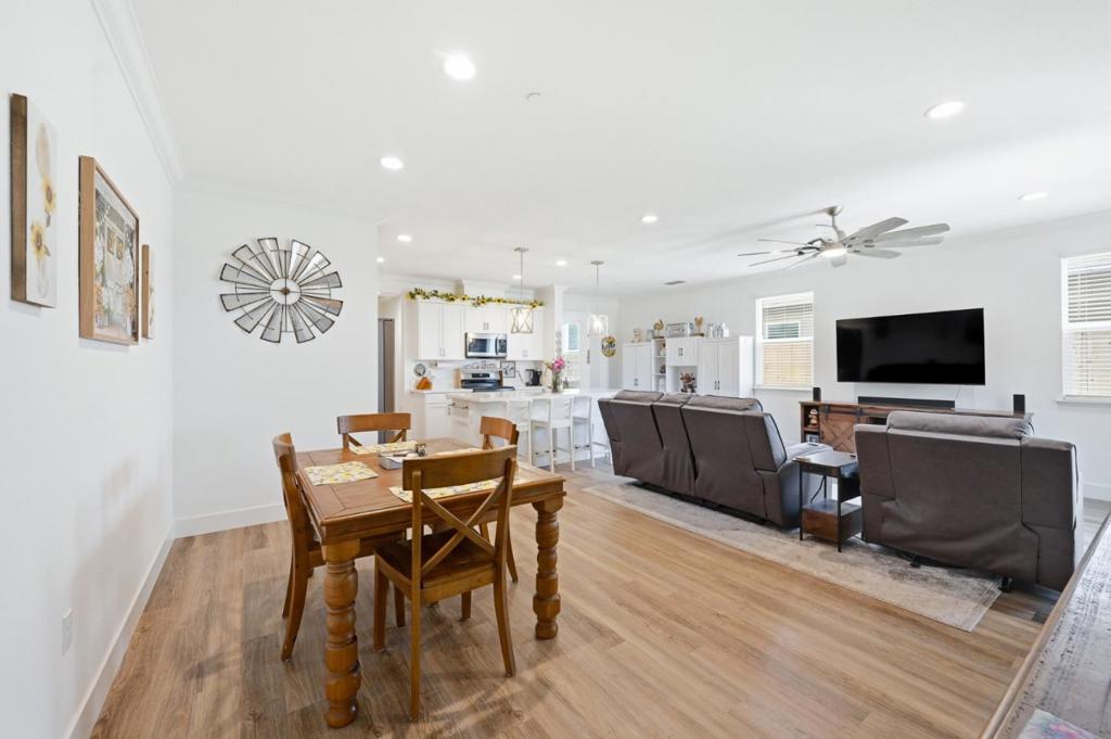 2249 Enchantment Dr, Manteca, CA 95337