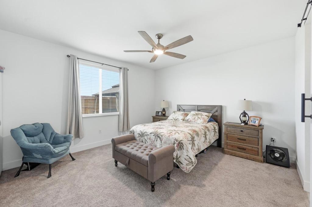 2249 Enchantment Dr, Manteca, CA 95337