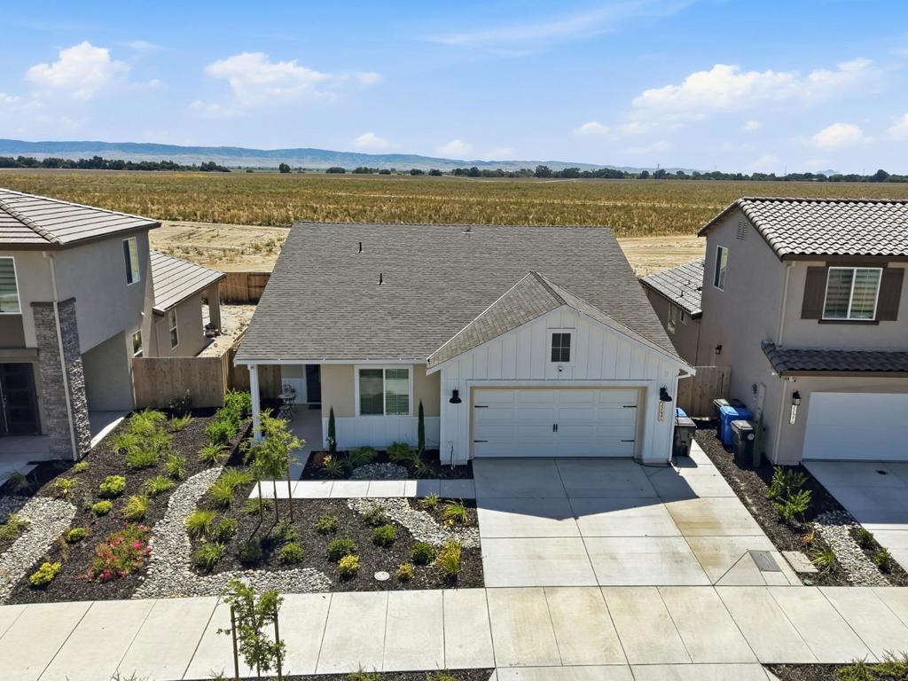 2249 Enchantment Dr, Manteca, CA 95337