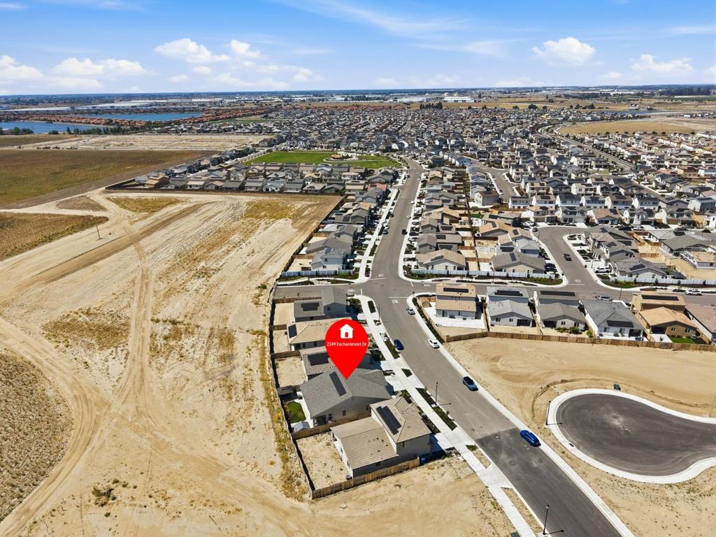 2249 Enchantment Dr, Manteca, CA 95337