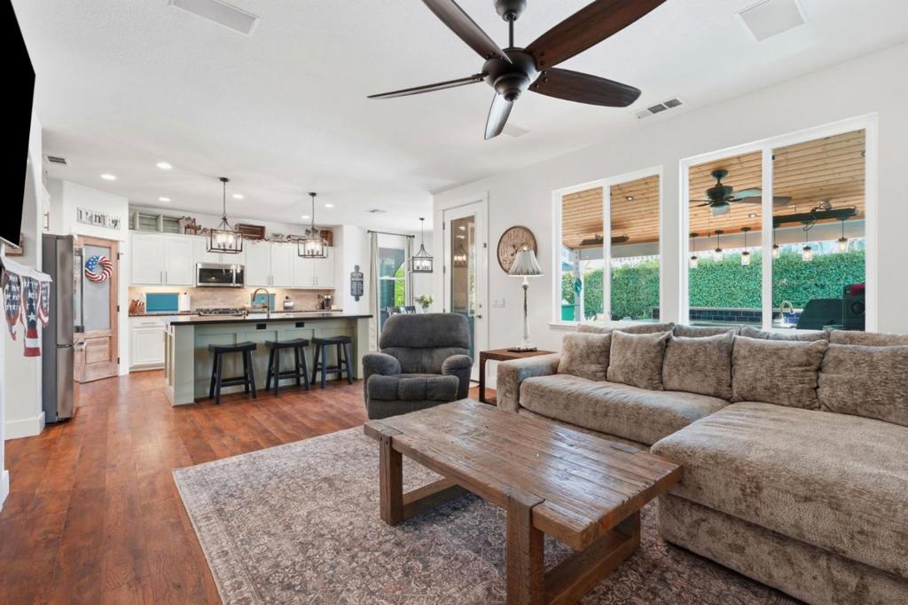 4304 Big Tree Ct, Denair, CA 95316