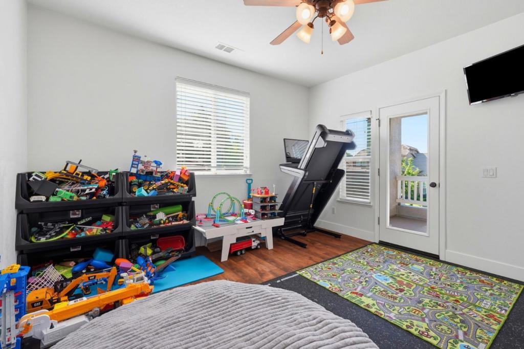 4304 Big Tree Ct, Denair, CA 95316