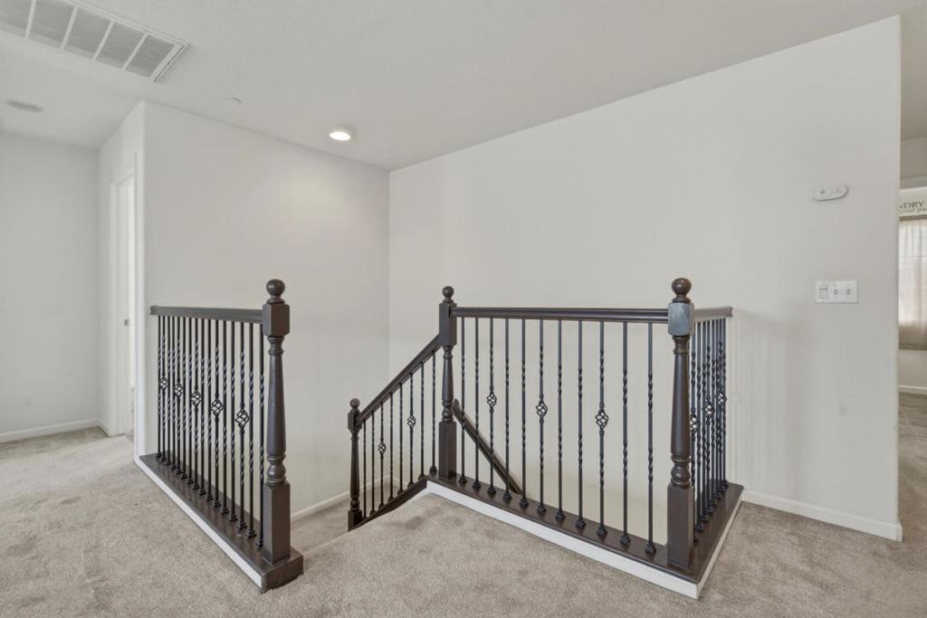 13673 Santa Lucia Dr, Gustine, CA 95322