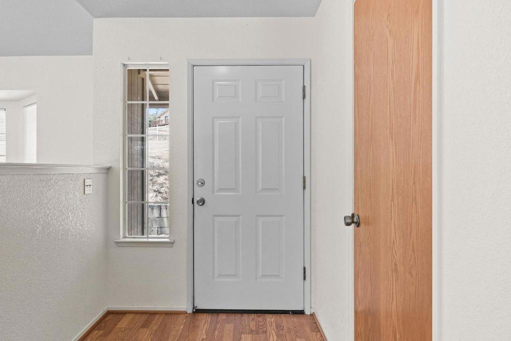 30159 Horseshoe Dr, Coarsegold, CA 93614