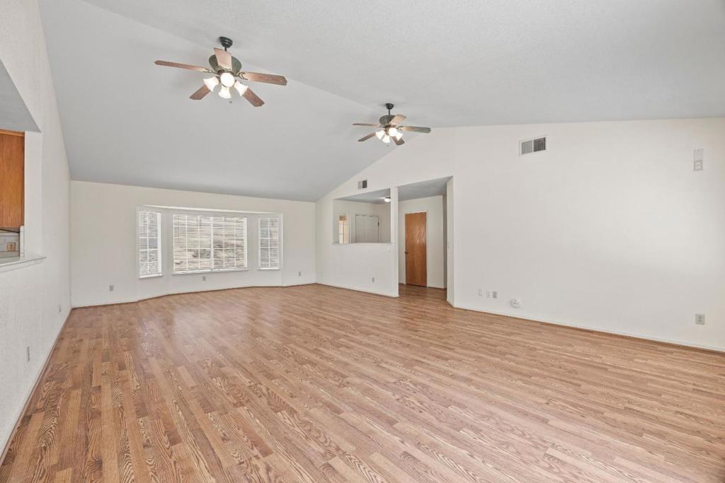 30159 Horseshoe Dr, Coarsegold, CA 93614