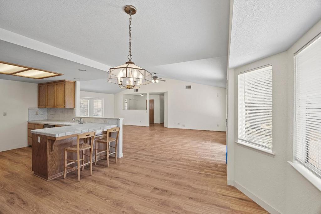 30159 Horseshoe Dr, Coarsegold, CA 93614