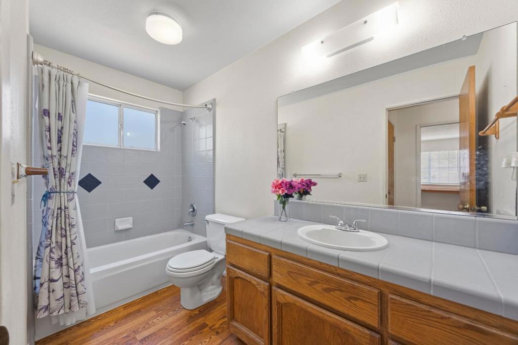 30159 Horseshoe Dr, Coarsegold, CA 93614