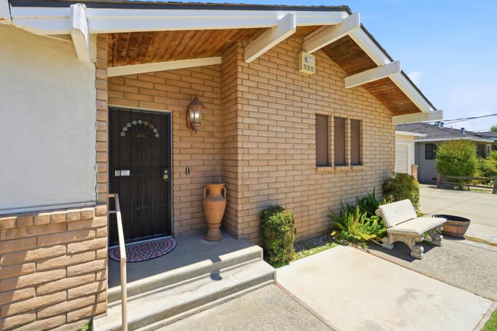 1240 Noda St, Turlock, CA 95380