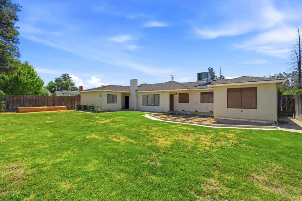 1240 Noda St, Turlock, CA 95380