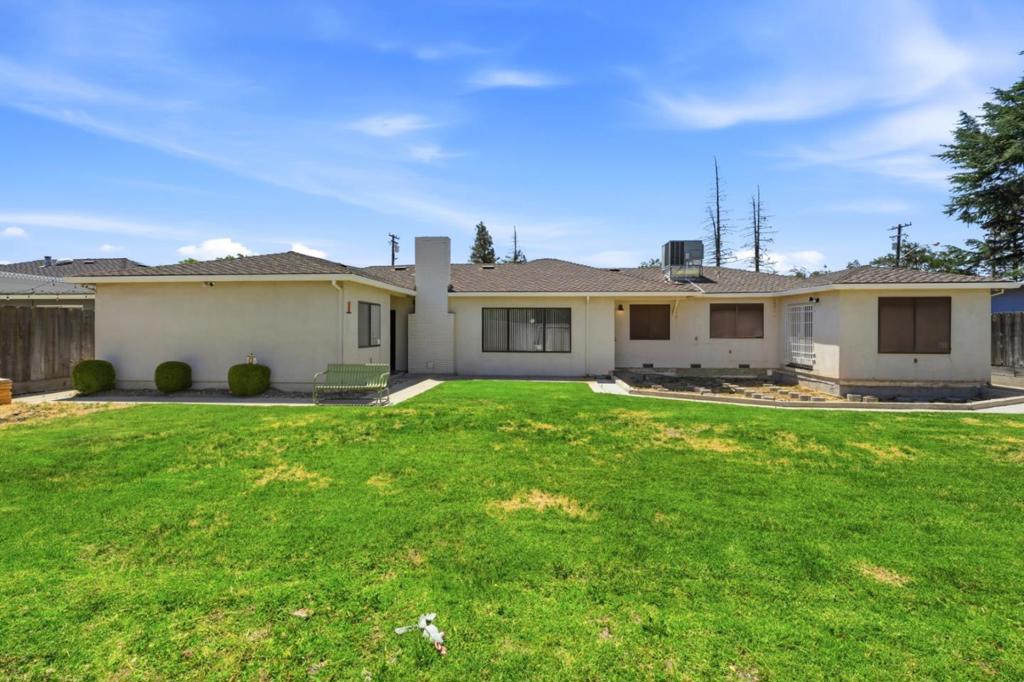 1240 Noda St, Turlock, CA 95380