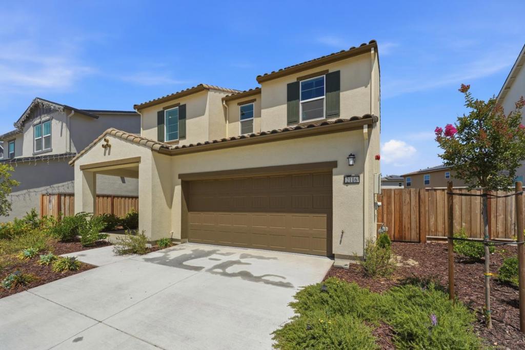 2116 Willa Grace Ave, Manteca, CA 95337
