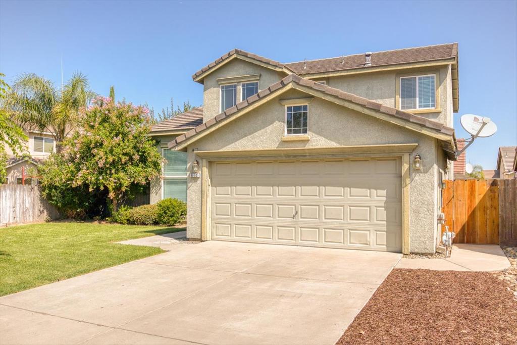 643 E Springer Dr, Turlock, CA 95382