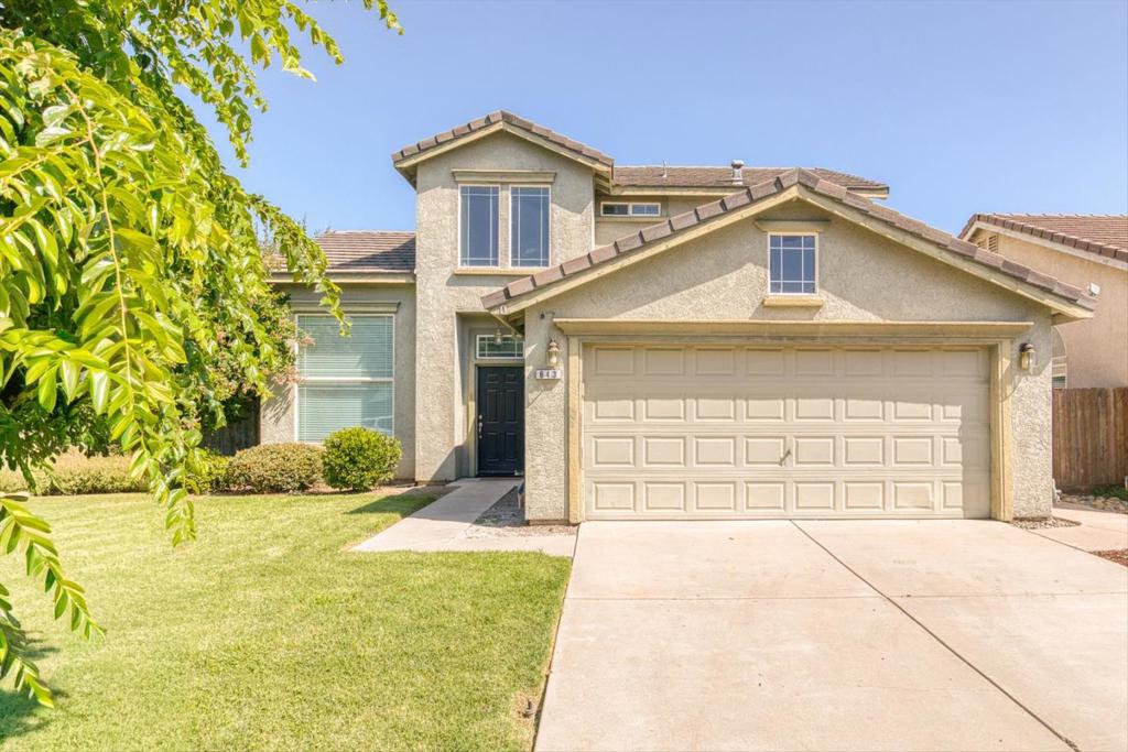 643 E Springer Dr, Turlock, CA 95382