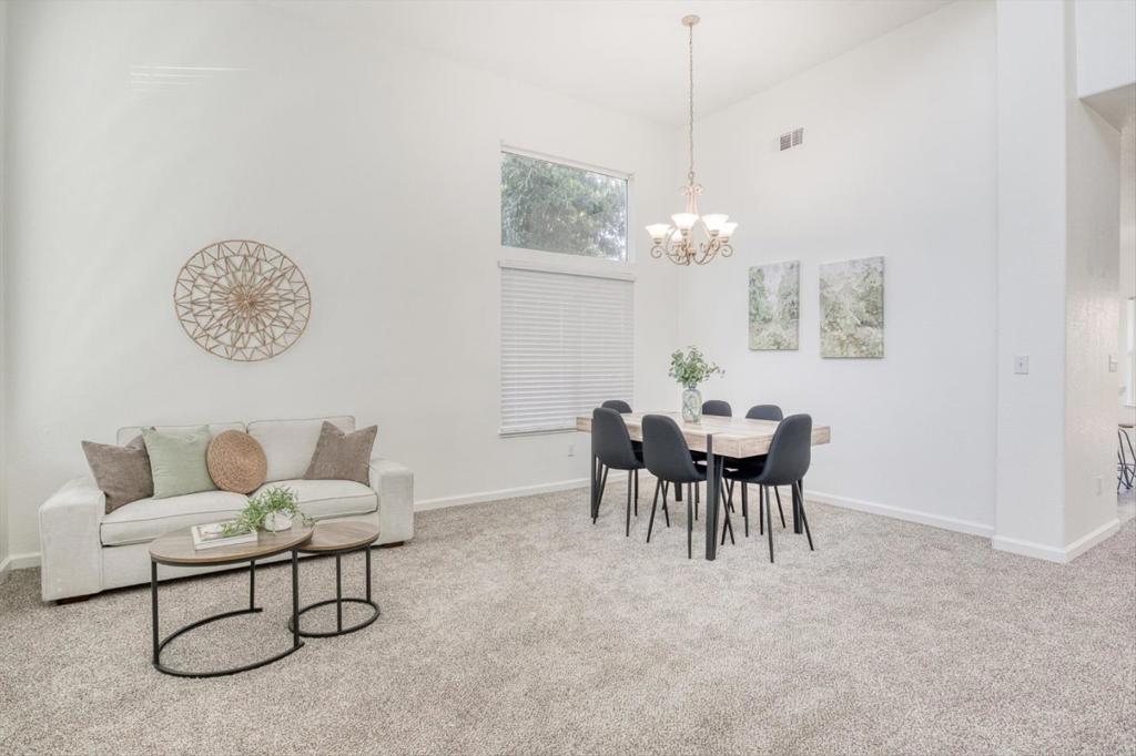 643 E Springer Dr, Turlock, CA 95382