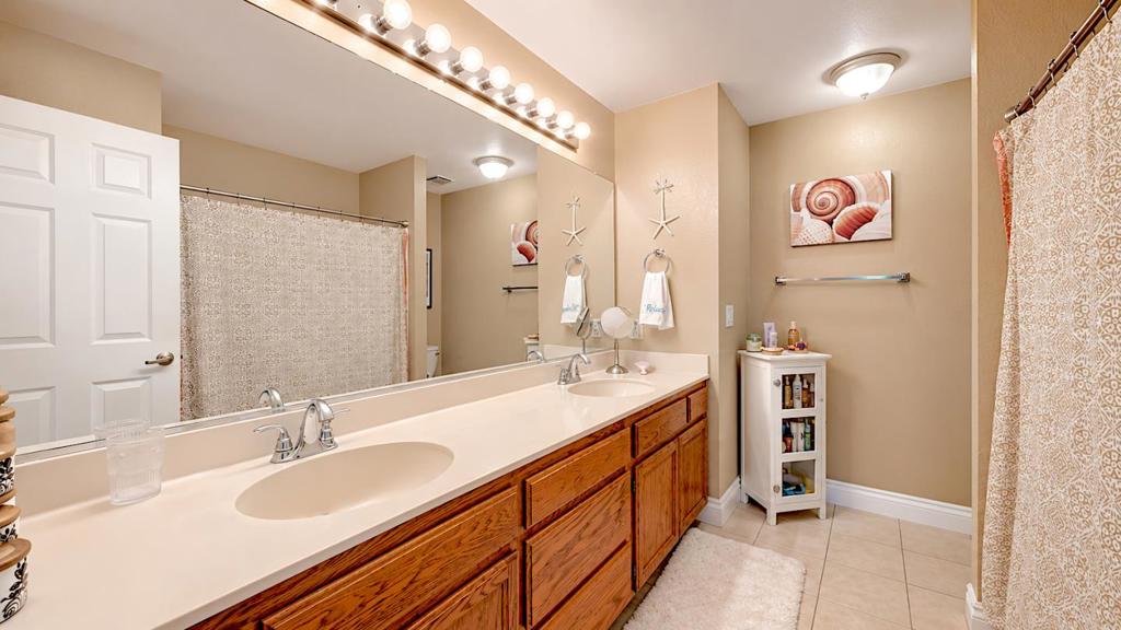 4073 Saint George Pl, Turlock, CA 95382