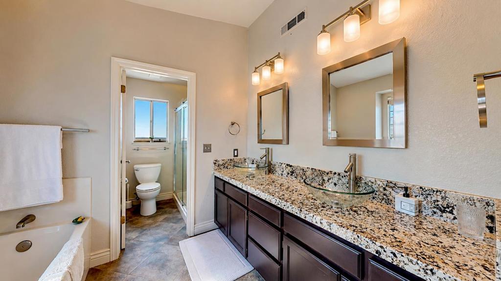 4073 Saint George Pl, Turlock, CA 95382