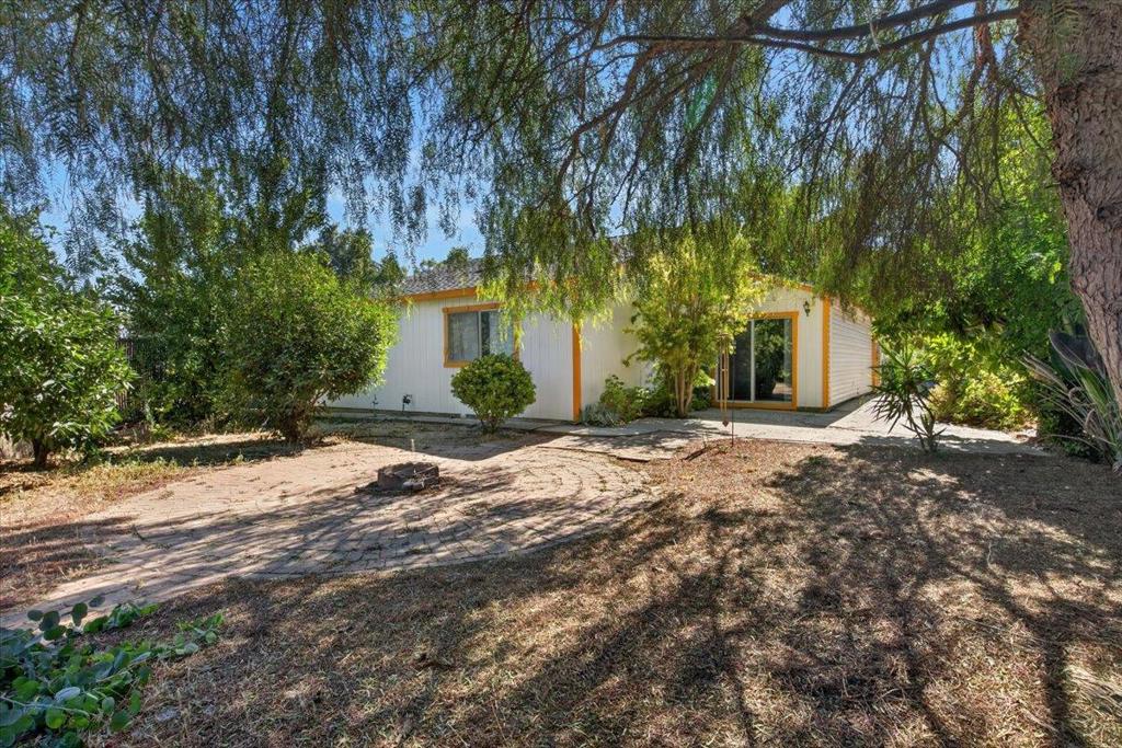 324 Barros St, Patterson, CA 95363