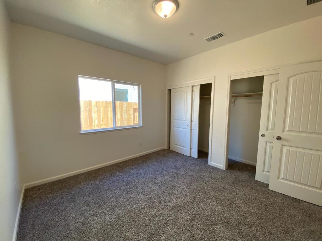 4449 Lacy Ln, Merced, CA 95348