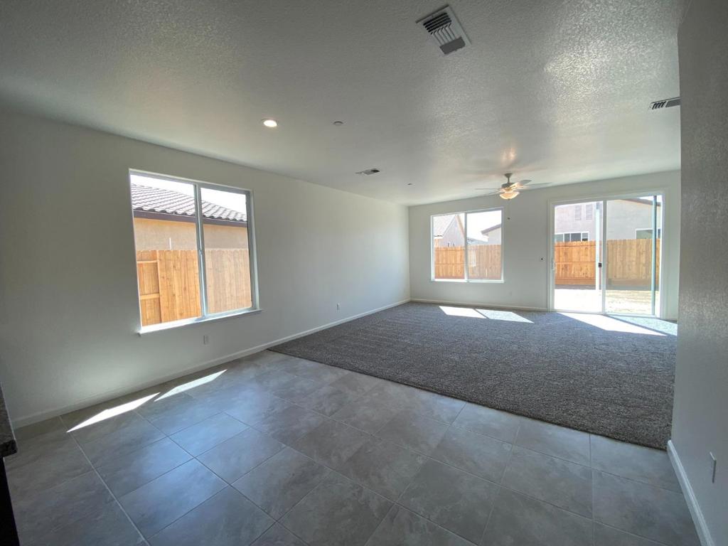4449 Lacy Ln, Merced, CA 95348
