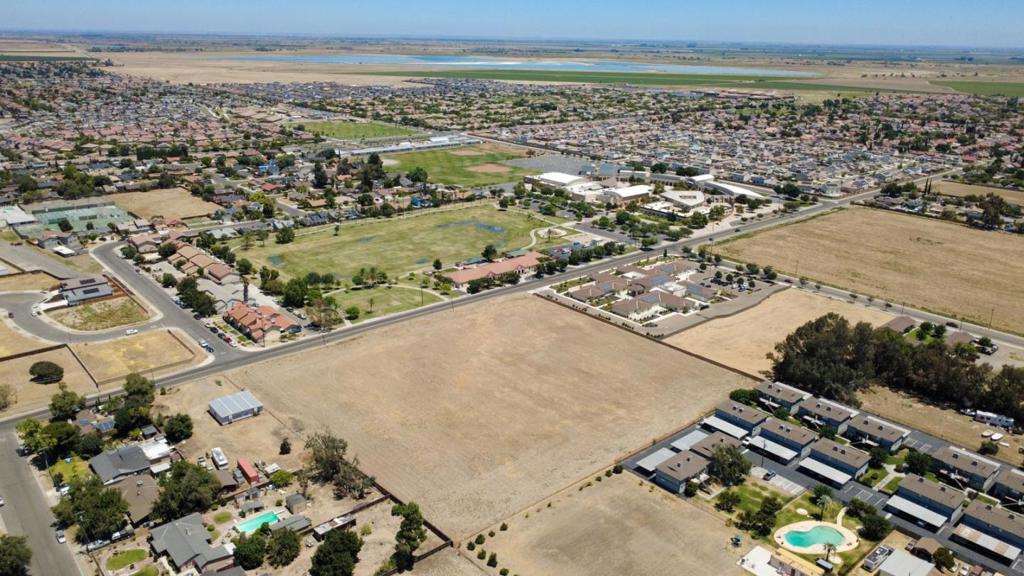 0 San Luis, Los Banos, CA 93635