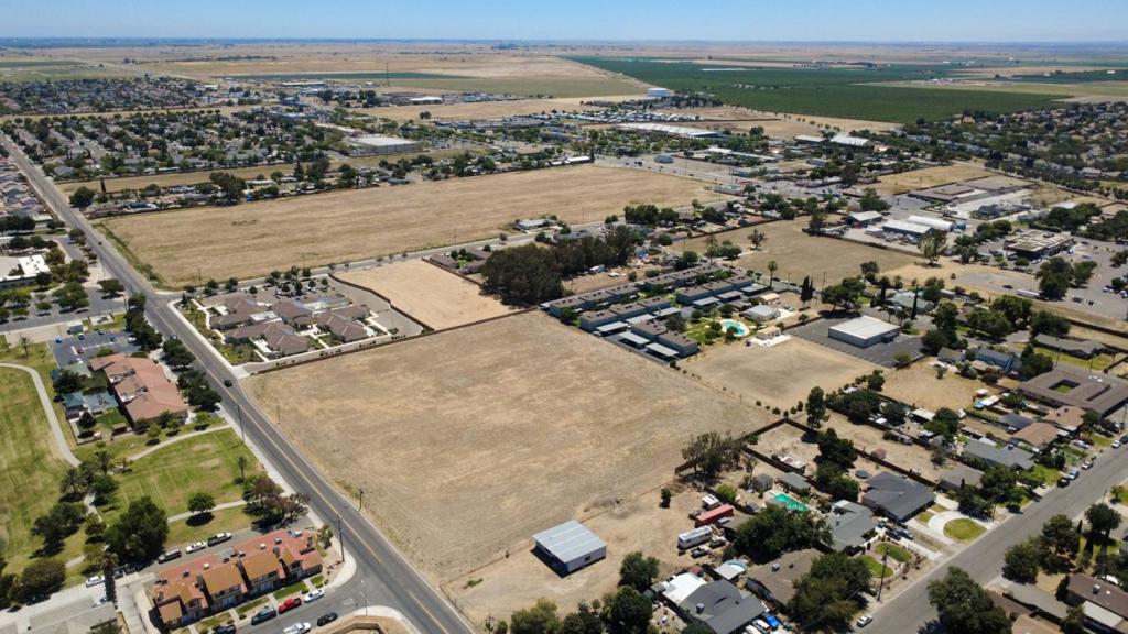 0 San Luis, Los Banos, CA 93635
