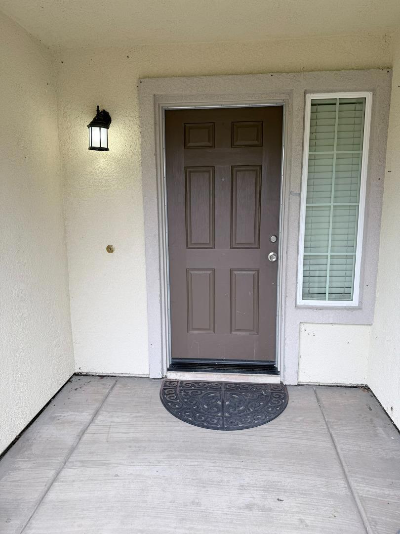 243 Sunburst St, Los Banos, CA 93635