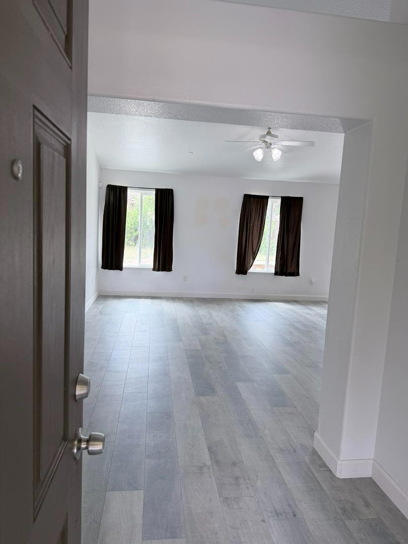 243 Sunburst St, Los Banos, CA 93635