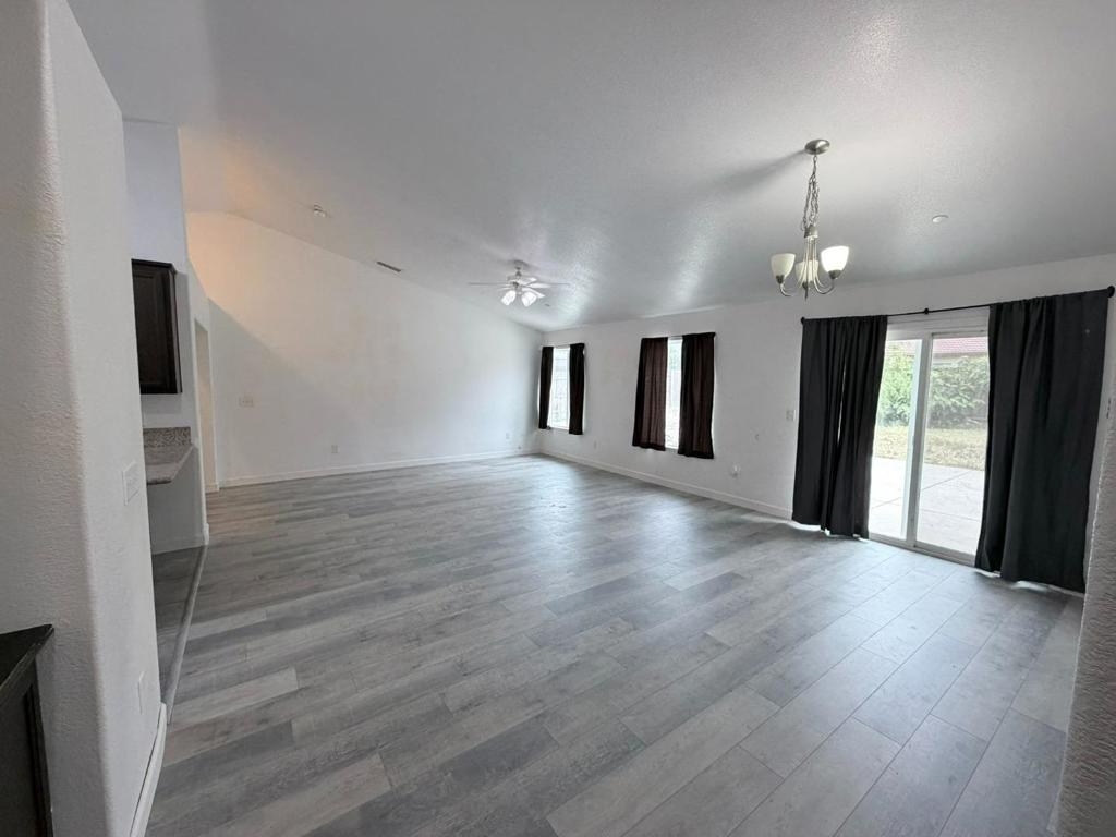 243 Sunburst St, Los Banos, CA 93635