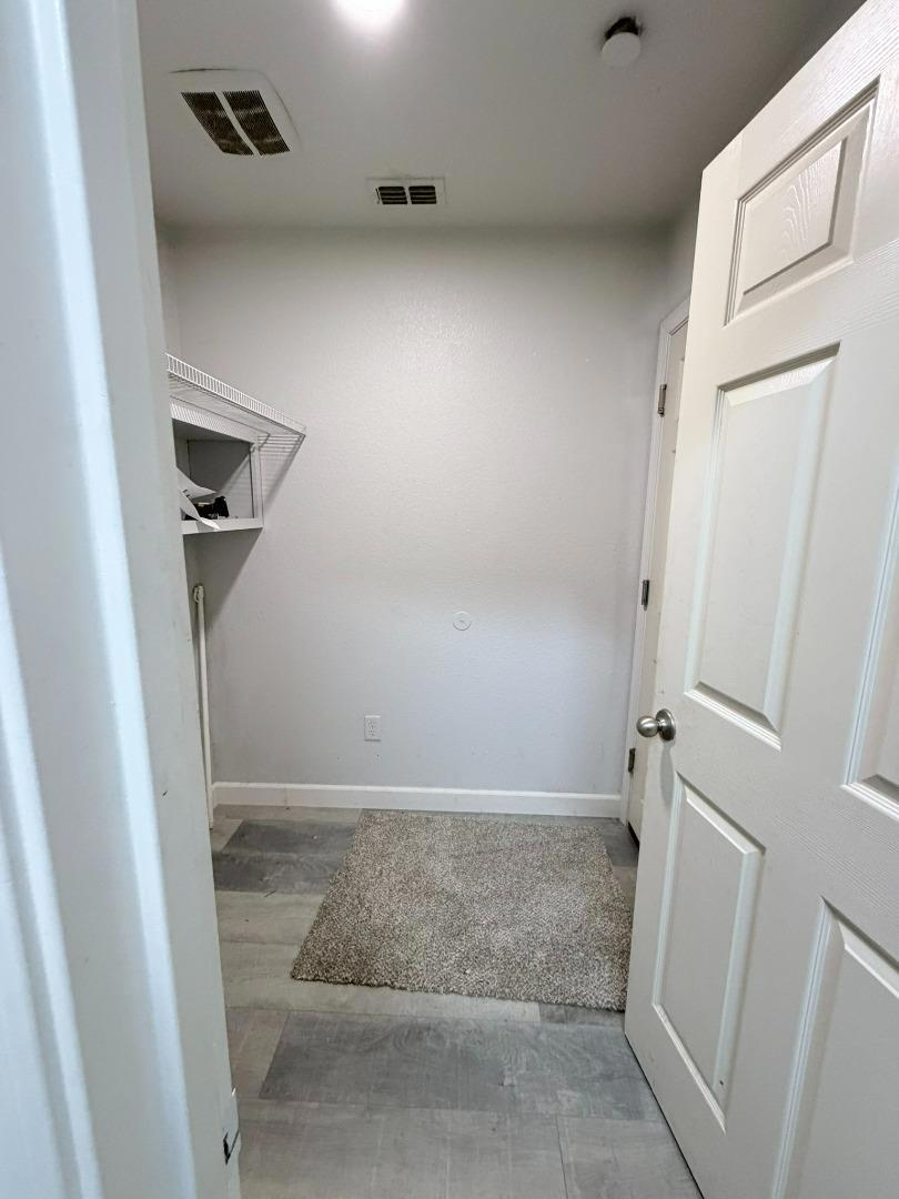 243 Sunburst St, Los Banos, CA 93635
