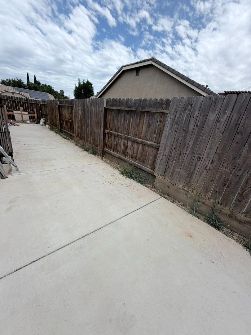 243 Sunburst St, Los Banos, CA 93635