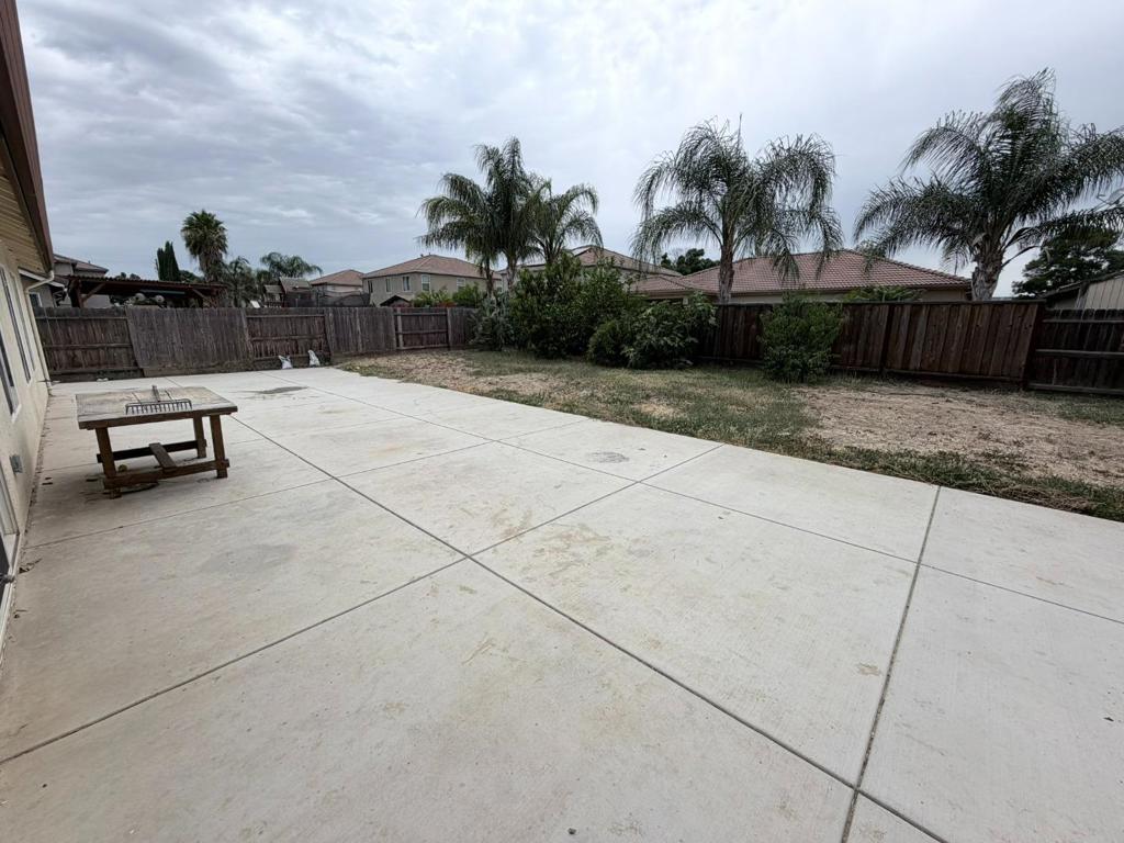 243 Sunburst St, Los Banos, CA 93635