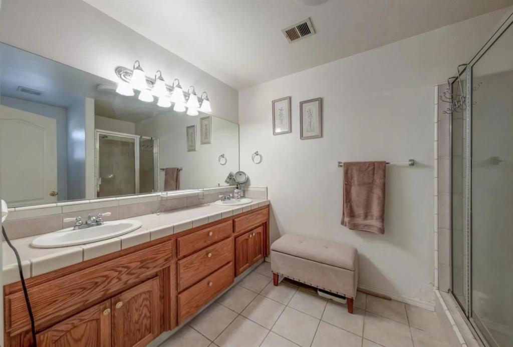 3429 Baron St, Madera, CA 93637