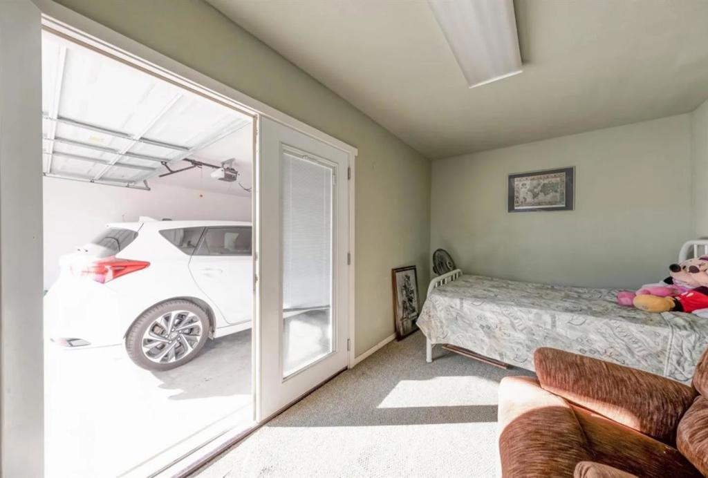 3429 Baron St, Madera, CA 93637