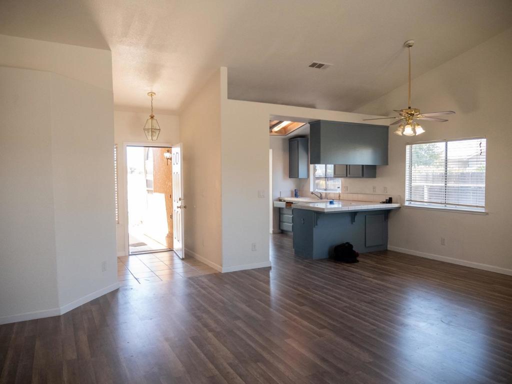 29202 Rio Verde Dr, Gustine, CA 95322