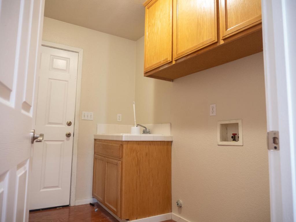 29202 Rio Verde Dr, Gustine, CA 95322
